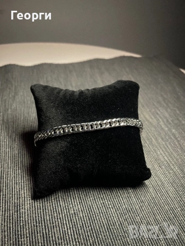 Висококачествена гривна от медицинска стомана