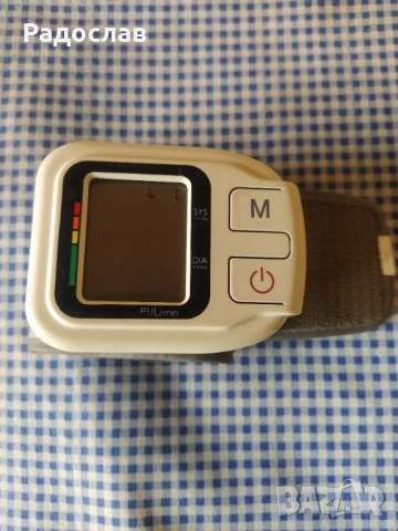 Medisana апарат за кръвно за китка