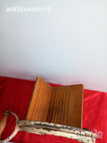 Raadvad, Старинна Гилотина за Рязане на Хляб и Колбаси, снимка 6 - Антикварни и старинни предмети - 53279896