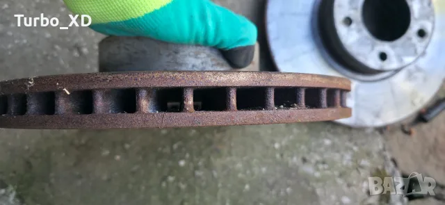Продавам к-т предни спирачки 324mm за BMW E39, снимка 3 - Части - 45094386