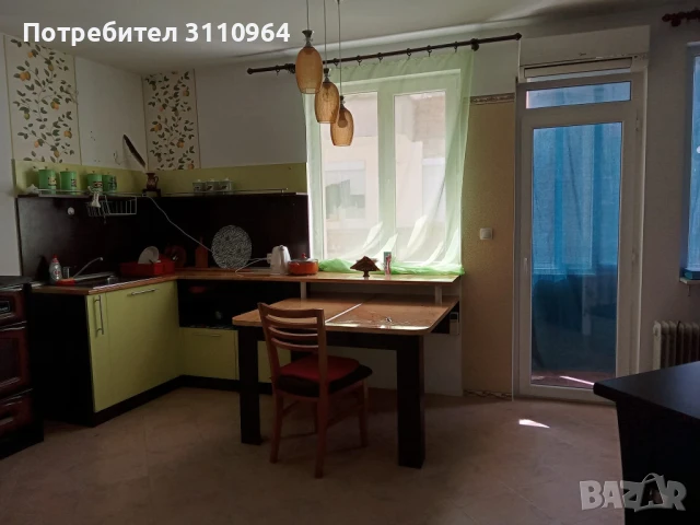 Дава се под наем гарсониера едностаен апартамент