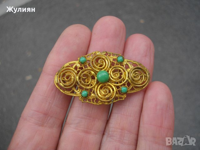 СТАРА БРОШКА