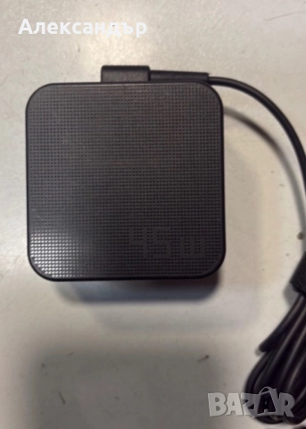 ASUS ADP-45ZE B оригинално зарядно 45W (19V.2.37A.Комплект), снимка 2 - Кабели и адаптери - 52901174