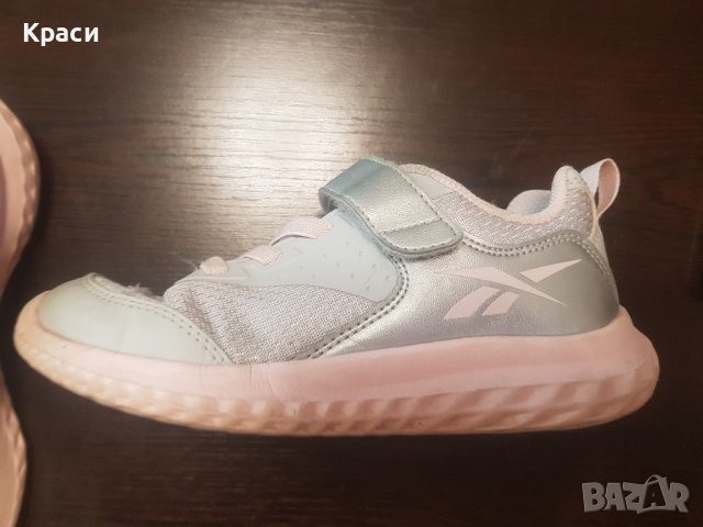 Детски маратонки Reebok, снимка 1 - Детски маратонки - 41459683