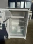 Малък хладилник с камера МИеле за вграждане , снимка 3