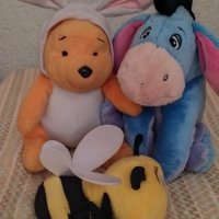 Лот плюшени играчки Мечо Пух, Йори и пчеличка, снимка 2 - Плюшени играчки - 35924412