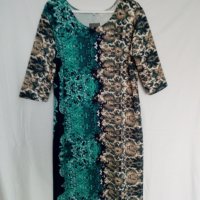 Комплект (рокля и жилетка), голям номер, снимка 1 - Комплекти - 39470494
