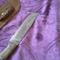 Ловен нож голям  с нов калъф естествена кожа 320х190мм дървена дръжка бряст с точило, снимка 5 - Ножове - 38518181