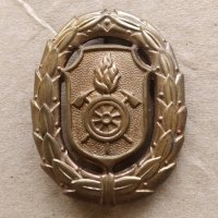 Знак За заслуги в пожарната . 3 клас. Бавария. Федерална република Германия. 1959-1997., снимка 2 - Антикварни и старинни предмети - 42305424