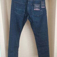 нови мъжки дънки размер Л Tommy Jeans, снимка 2 - Дънки - 41569754