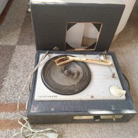 Ретро грамофон Telefunken, снимка 1 - Антикварни и старинни предмети - 42551707