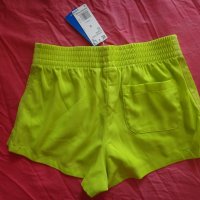 Adidas нови, оригинални, къси, спортни панталони Адидас в жълто-зелен неонов цвят, снимка 7 - Къси панталони и бермуди - 41331667