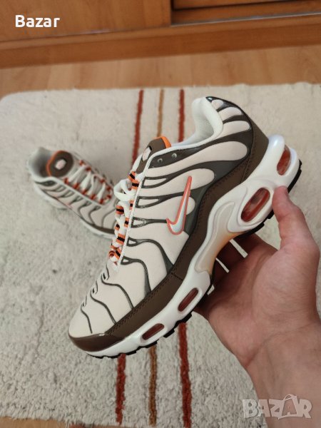 Nike Plus TN White Red Brown Размер 41 42 43 Номер Обувки Маратонки Бели Червени Кафяви , снимка 1