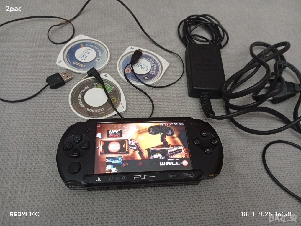psp E1004 хакнат, снимка 1
