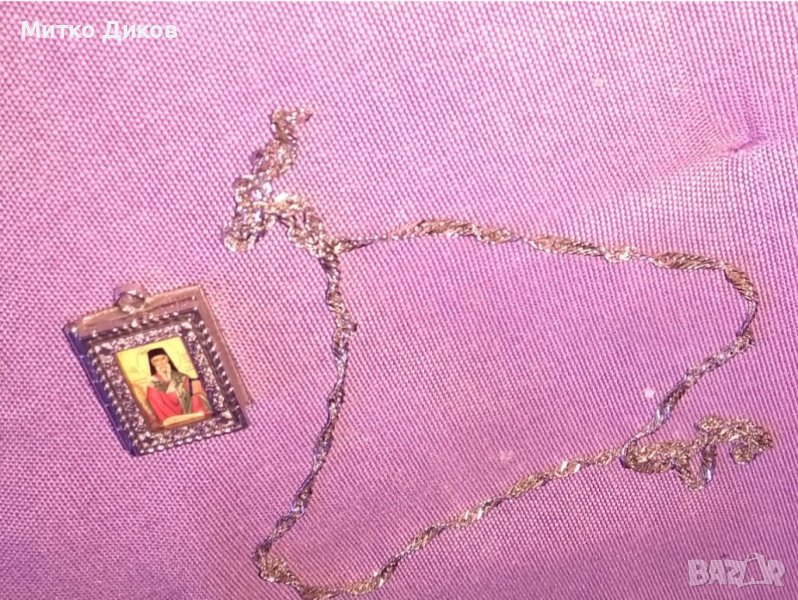 Малка иконка за поставяне на врата метална тефтер, снимка 1