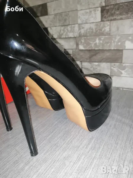 Обувки на висок ток , снимка 1