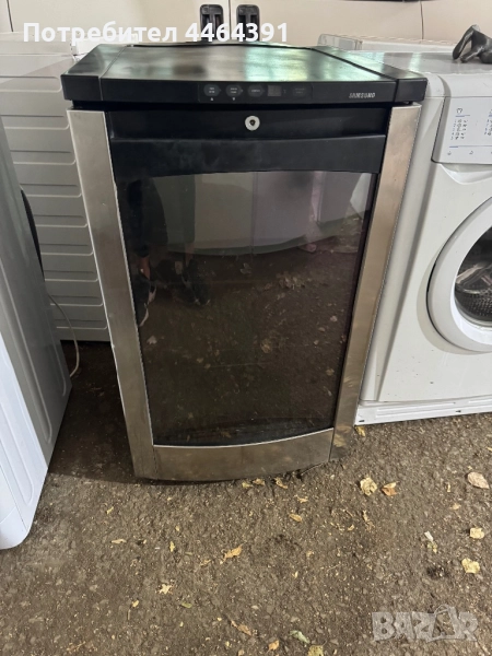 Хладилна витрина , снимка 1