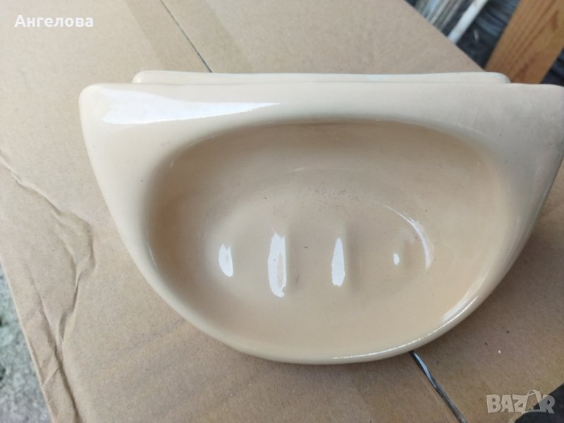 Порцеланови поставки за баня, снимка 1