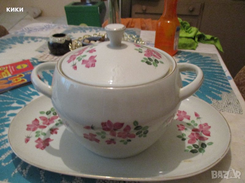 Плато и супник порцелан, снимка 1