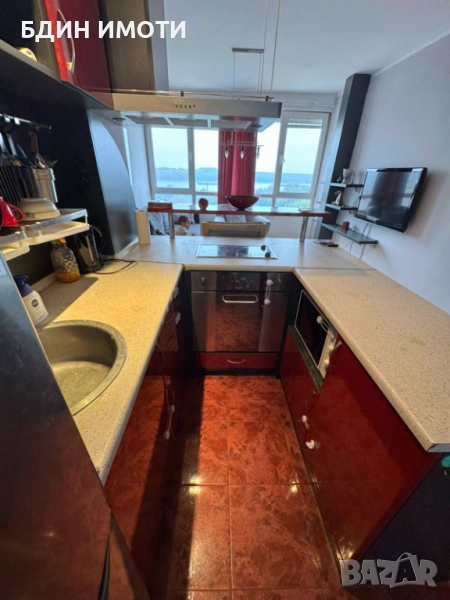 Продавам тристаен тухлен с гледка към Дунава, гр.Видин, снимка 1