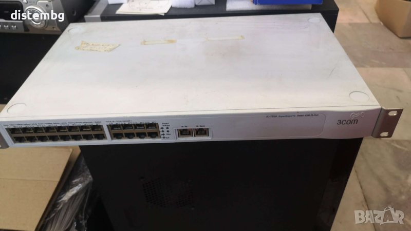  Суич 3C17300A 3Com Switch 4200 26 Port Switch, снимка 1