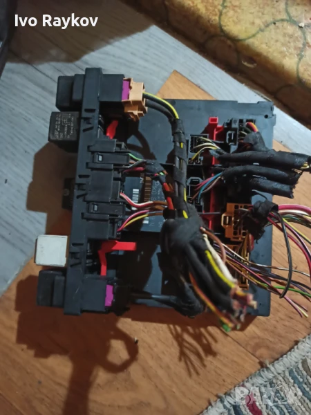  1K0937049N за VW GOLF V , 1K0 937 049 N, снимка 1