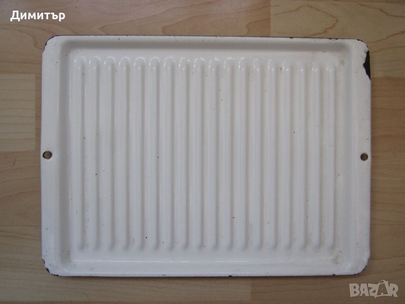 Оребрена тавичка, 19 х 27см, емайл, снимка 1