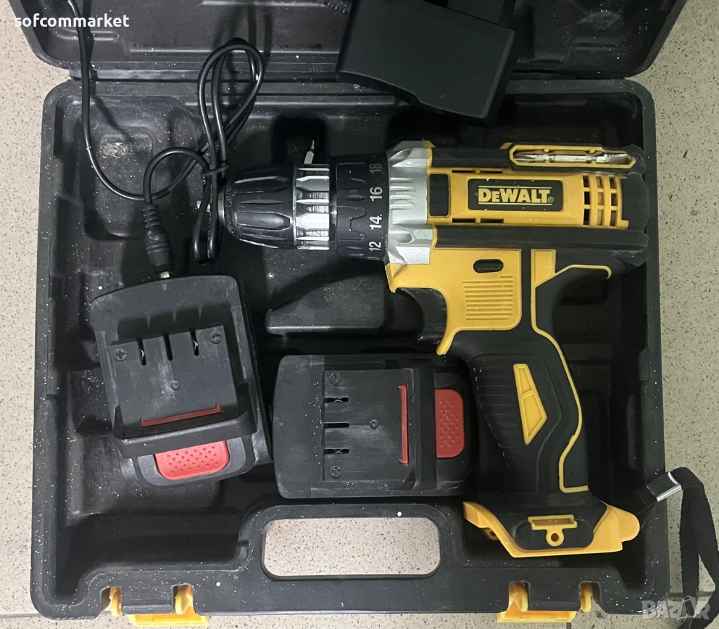 АКУМУЛАТОРЕН ВИНТОВЕРТ DEWALT DCD700, снимка 1