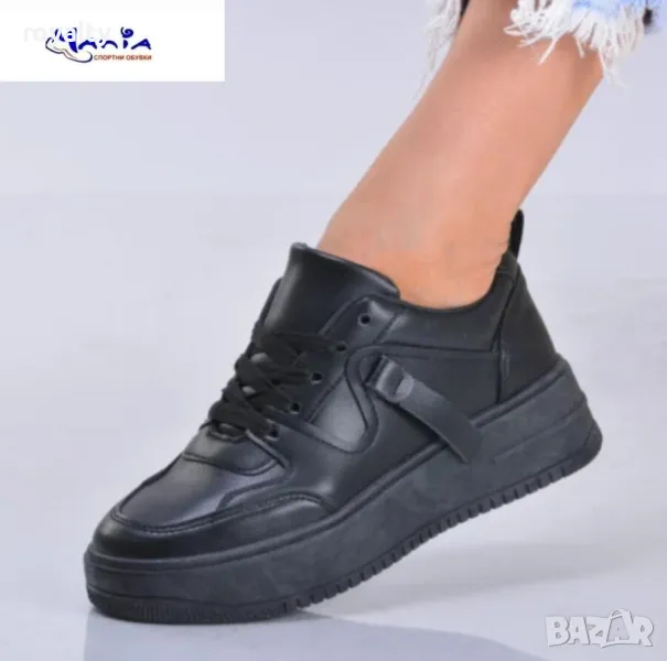 Дамски черни маратонки , снимка 1