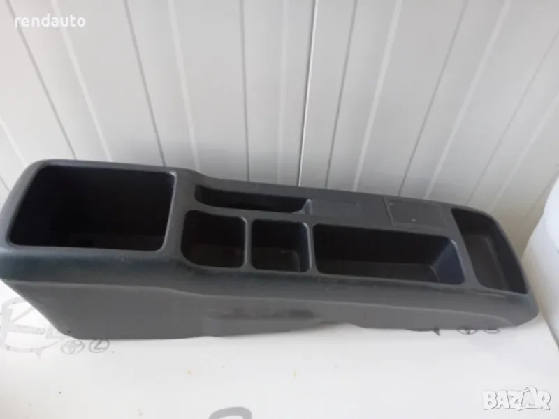 58911-13060 Централна конзола Toyota corolla verso 1 3zz 2001-2003, снимка 1