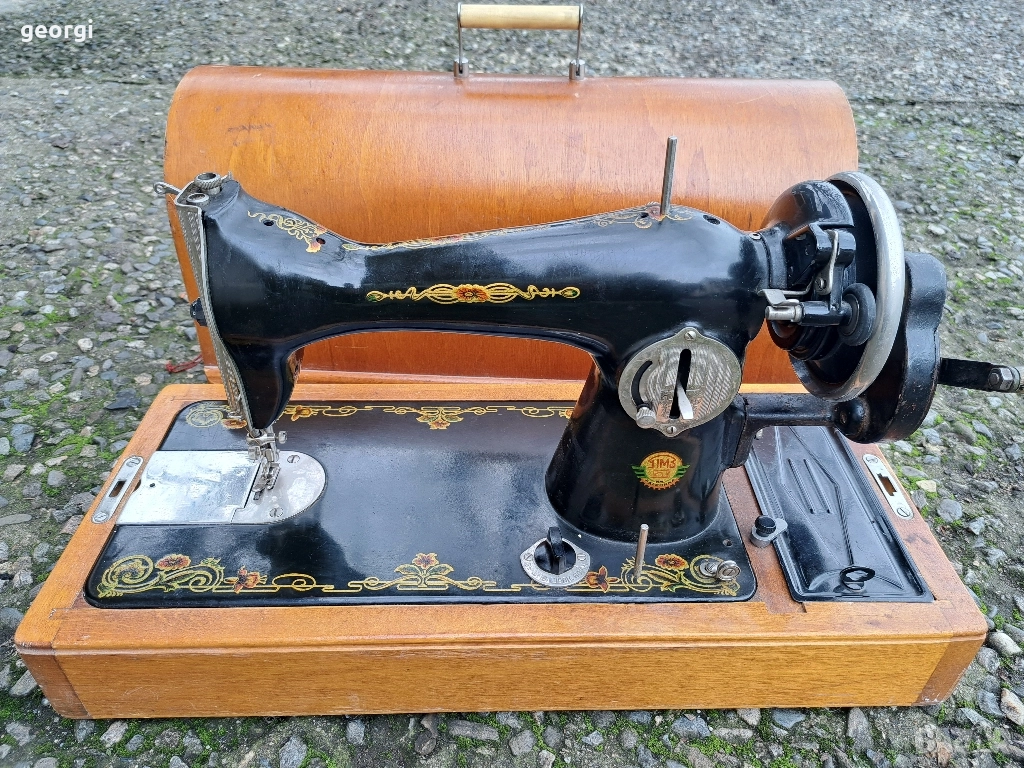 Руска шевна машина , снимка 1