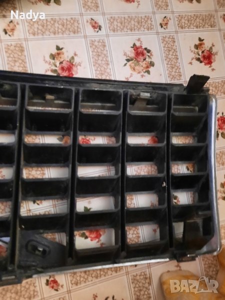 решетка  за Volvo, снимка 1