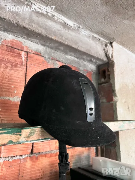 ЖОКЕЙСКА КАСКА, снимка 1