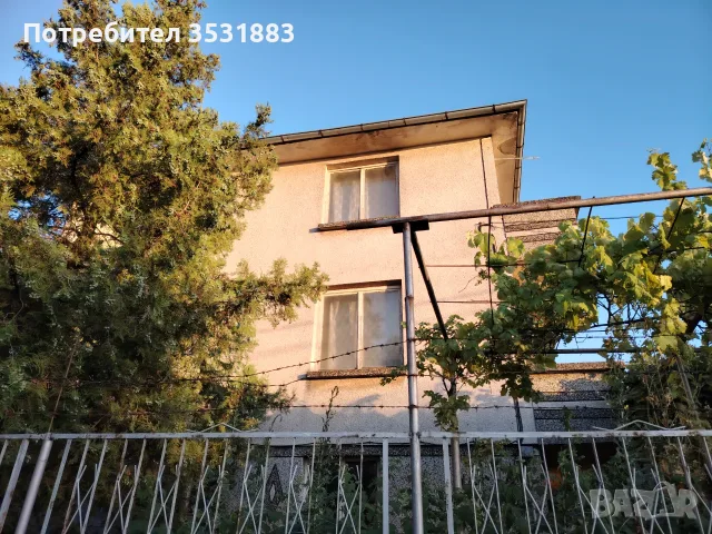 Масивна двуетажна къща в Карнобат, снимка 6 - Къщи - 55720790