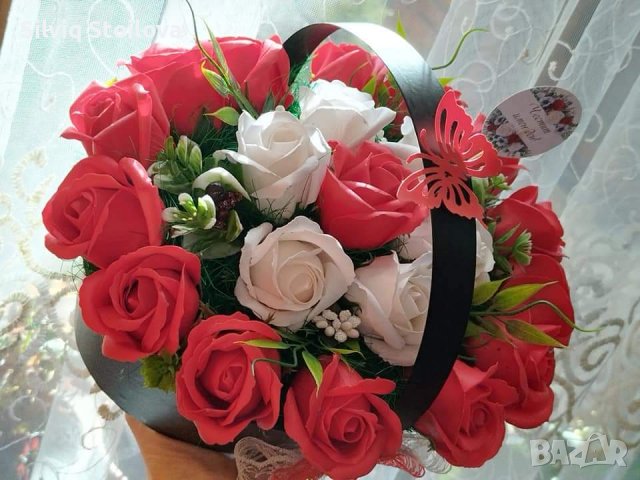 Кошници със 21 сапунени рози, снимка 7 - Подаръци за жени - 39594755