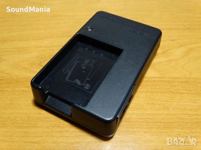 CASIO BC-11L - зарядно за фотобатерии ..., снимка 3 - Батерии, зарядни - 52582925