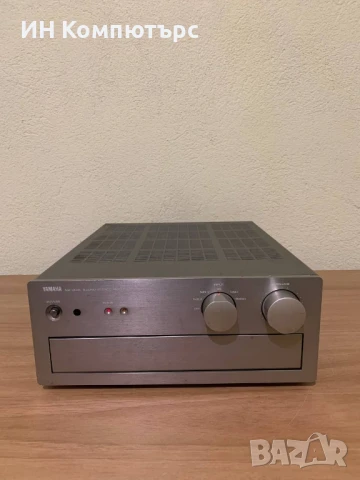 Продавам стерео усилвател Yamaha AX-10