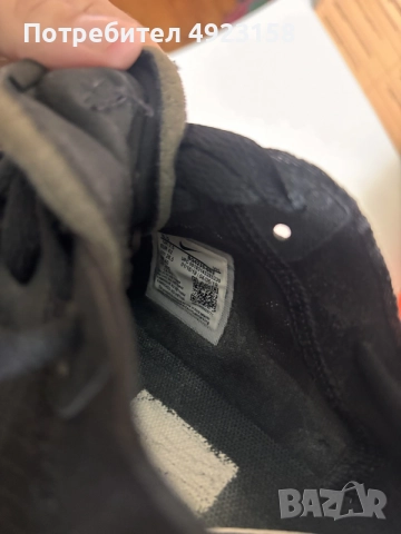 NIKE обувки 42 номер, снимка 7 - Спортни обувки - 55740314
