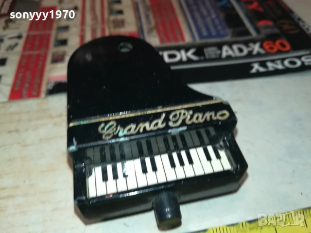 GRAND PIANO-МЕТАЛНА ЗАПАЛКА ЗА КОЛЕКЦИЯ 2508251913, снимка 3 - Колекции - 51487247