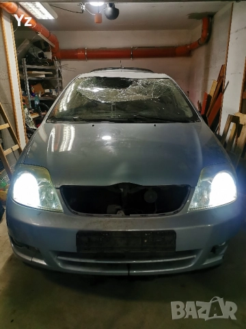Продавам Тойота Корола 2005г. 1.4 vvti цялата или на части