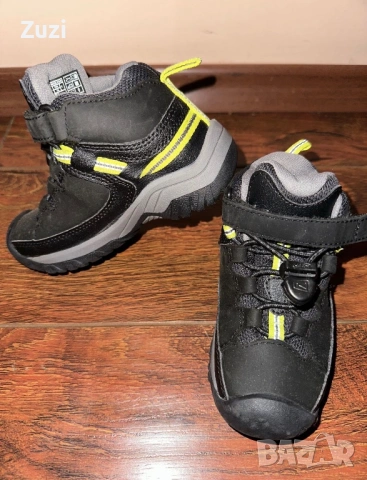 Непромокаеми топли боти 25/26 номер, снимка 4 - Детски боти и ботуши - 53582071