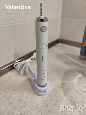 Електрическа звукова четка за зъби dm, снимка 4 - Масажори - 50721026