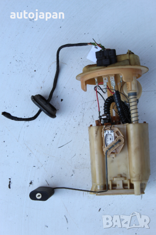 Бензинова помпа Пежо 206 1.4 75кс 2врати 03г Peugeot 206 1.4 75hp 2003
