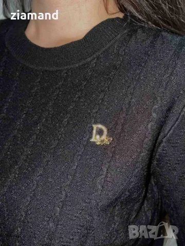 Дамска черна блуза, снимка 2 - Блузи с дълъг ръкав и пуловери - 48042799