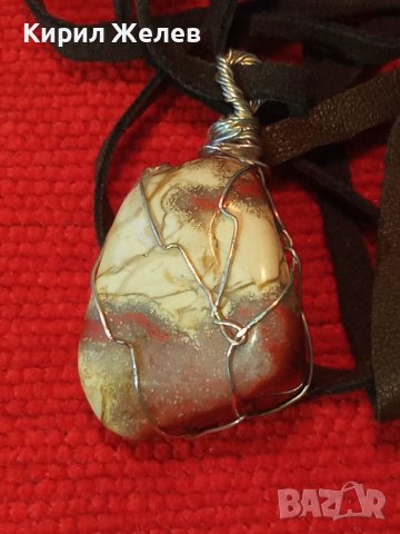 КРАСИВ ВИНТИДЖ - АРТ МЕДАЛЬОН НАТУРАЛЕН КАМЪК ЯСПИС с ШНУРЧЕ от ВЕЛУР 21533, снимка 13 - Колиета, медальони, синджири - 41483295