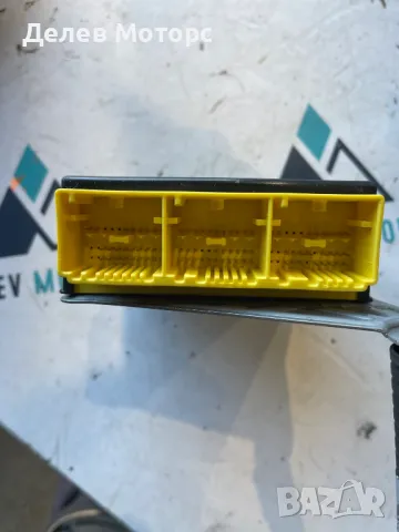 985105229R, 9323240000 модул централа за airbag от Renault Captur 2 HFMF, 1.3TCe, Двигател H5H470, снимка 2 - Части - 50149256
