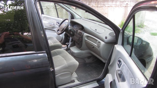 Рено Сценик на части 1.9 dci 102 k.s. klimatic., снимка 12 - Автомобили и джипове - 41338596