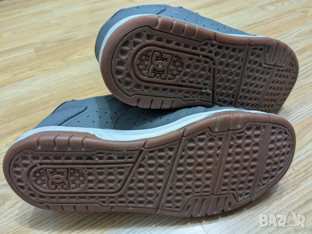 Кецове DC, снимка 7 - Кецове - 52228032