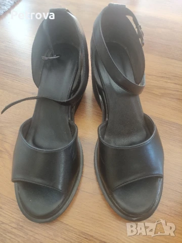 Сандали на малка платформа МатСтар