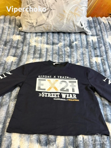 Блуза номер XL но отговараея за номер М